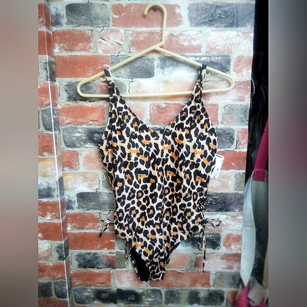 Women's bathing suit NEW